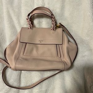 Tory Burch half moon satchel in excellent condition!!!